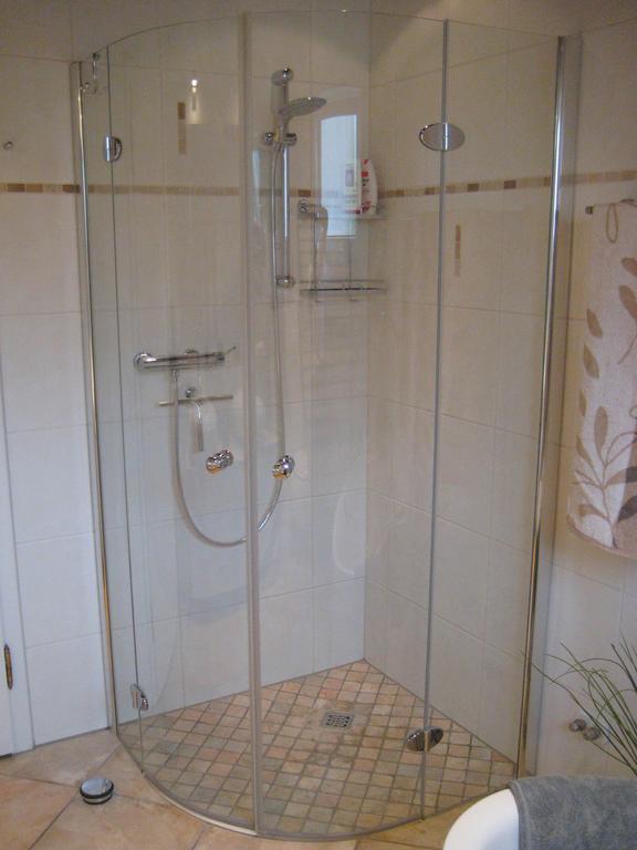 Bed & Breakfast Faas Wittlich Buitenkant foto